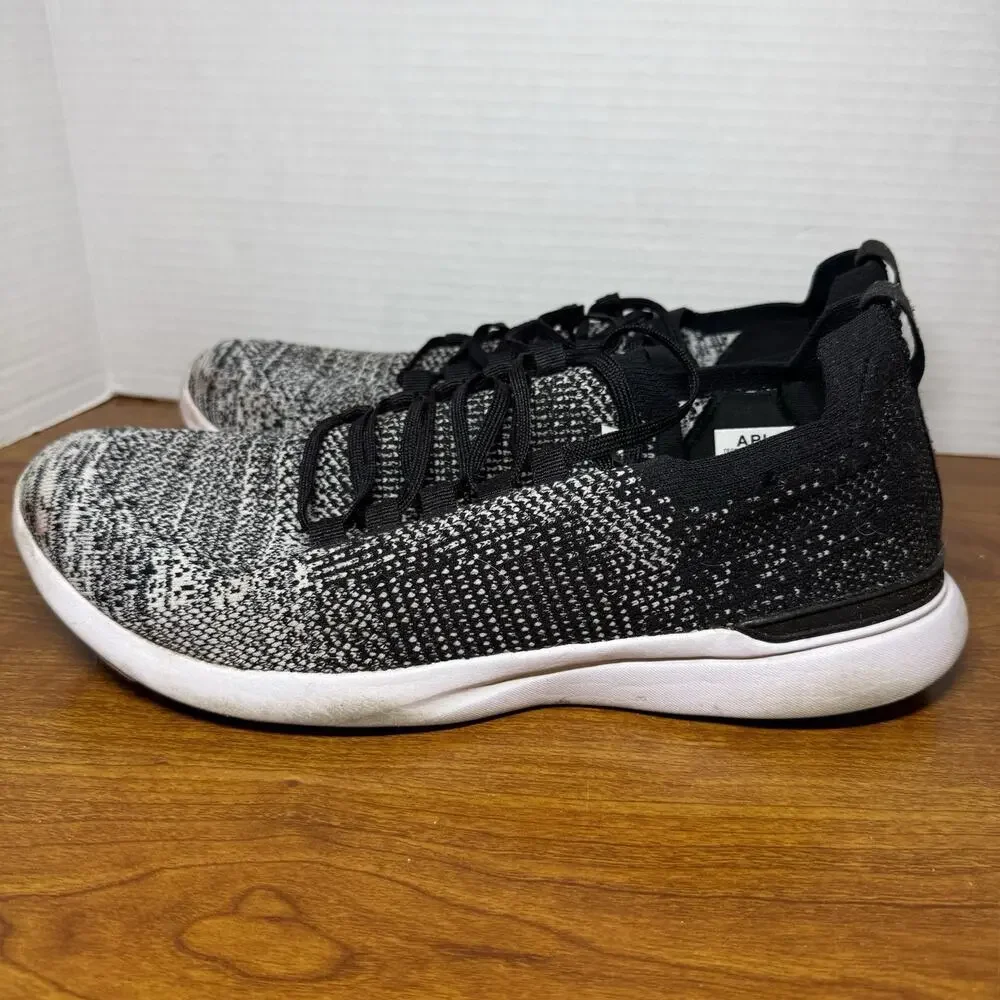 APL Techloom Breeze Sneakers Mens 10.5 Gray White Mesh Upper Athletic Shoes